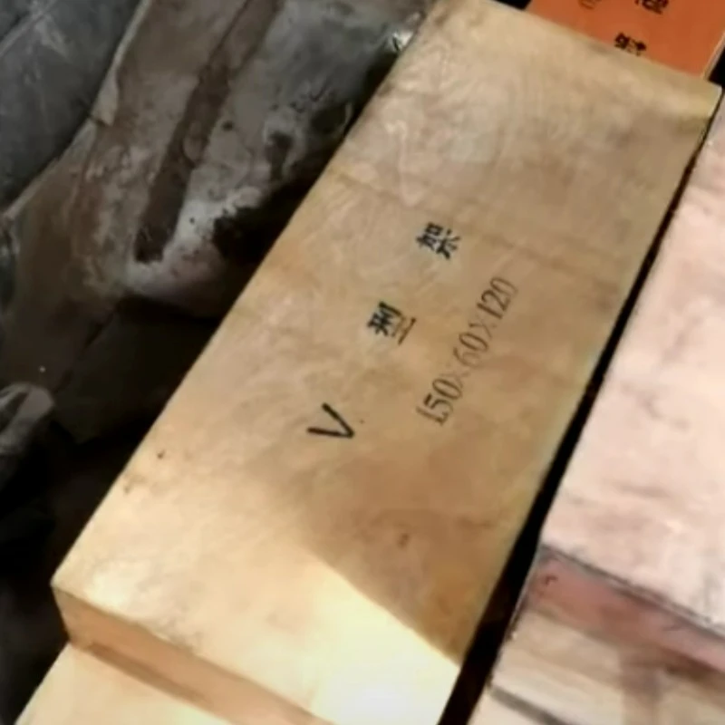 Video vận chuyển các khung hình chữ V từ tính và hộp vuông